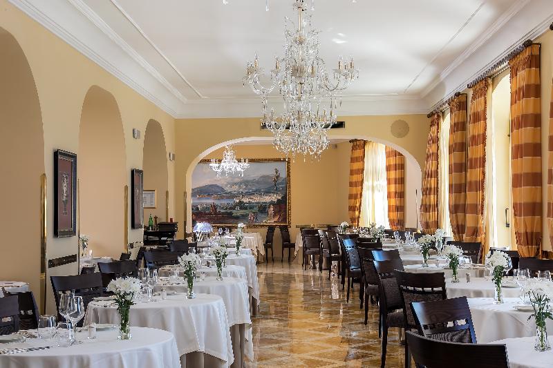 Due Golfi Grand Hotel SantʼAgata sui Due Golfi Esterno foto