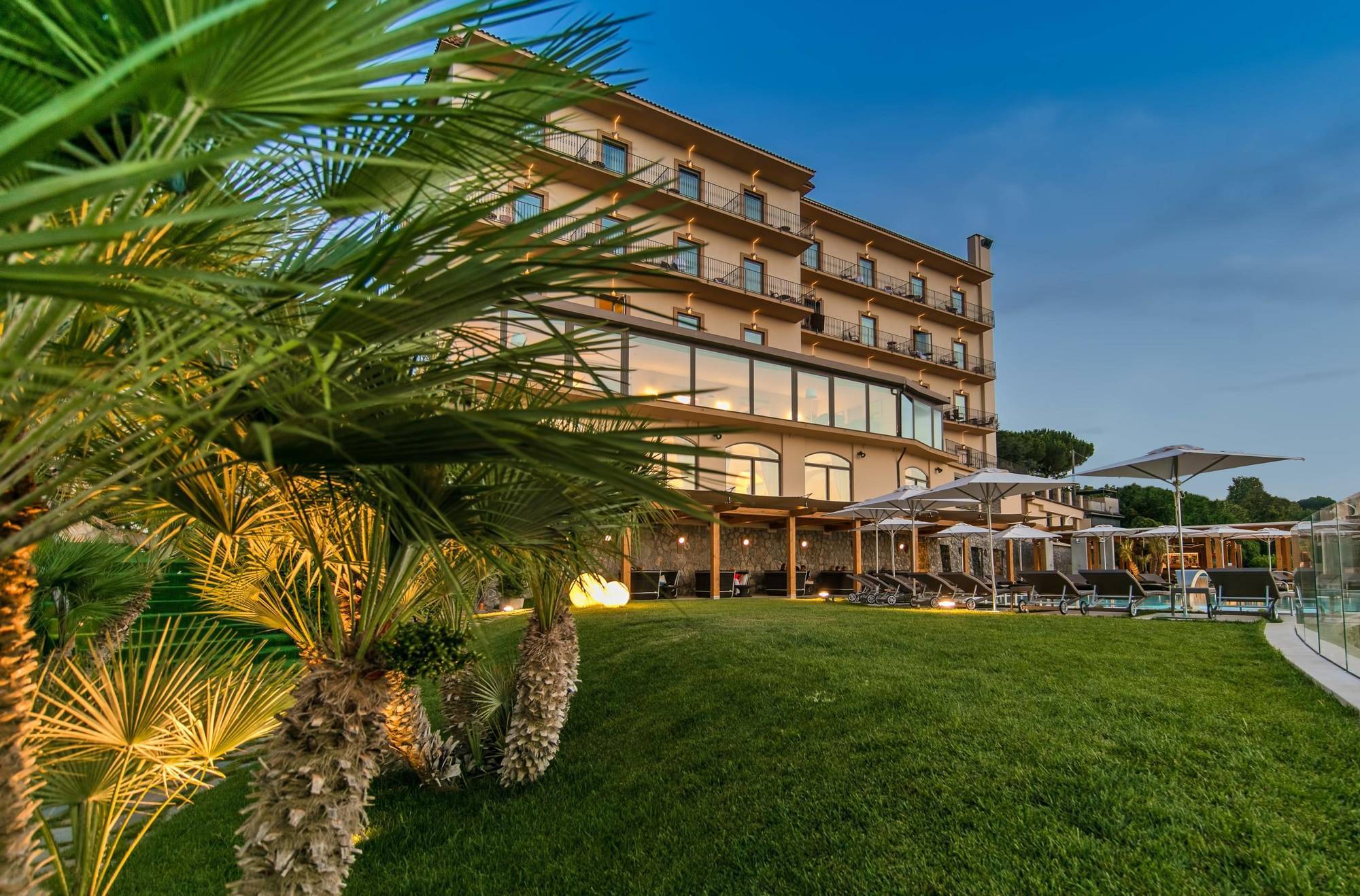 Due Golfi Grand Hotel SantʼAgata sui Due Golfi Esterno foto